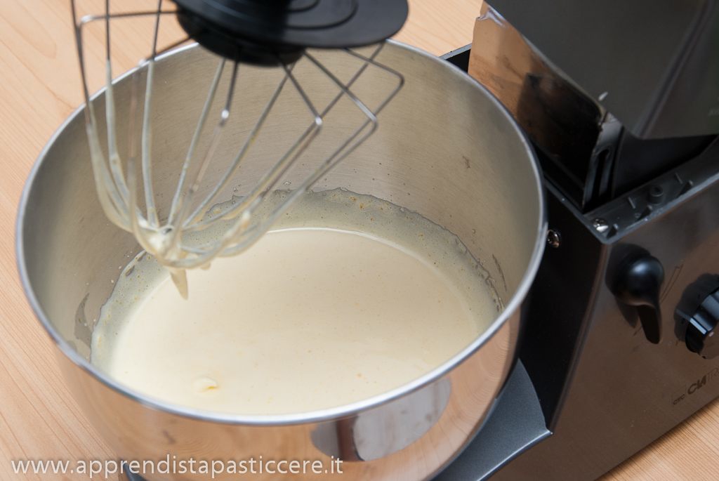 La crema bavarese ricetta con fotoApprendista Pasticcere